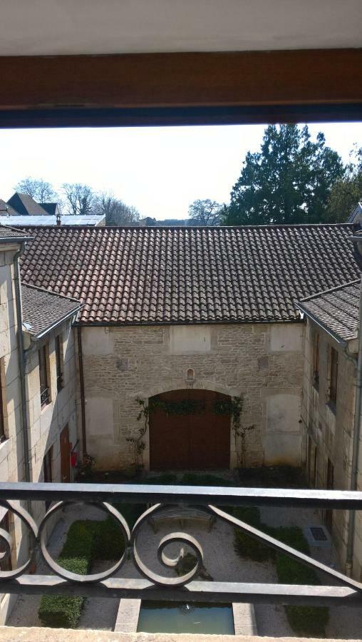 Appartement Le Grenier Maufoux à Beaune  Extérieur photo